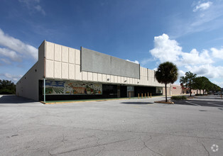 2211 W Irlo Bronson Hwy, Kissimmee, FL for sale Primary Photo- Image 1 of 1