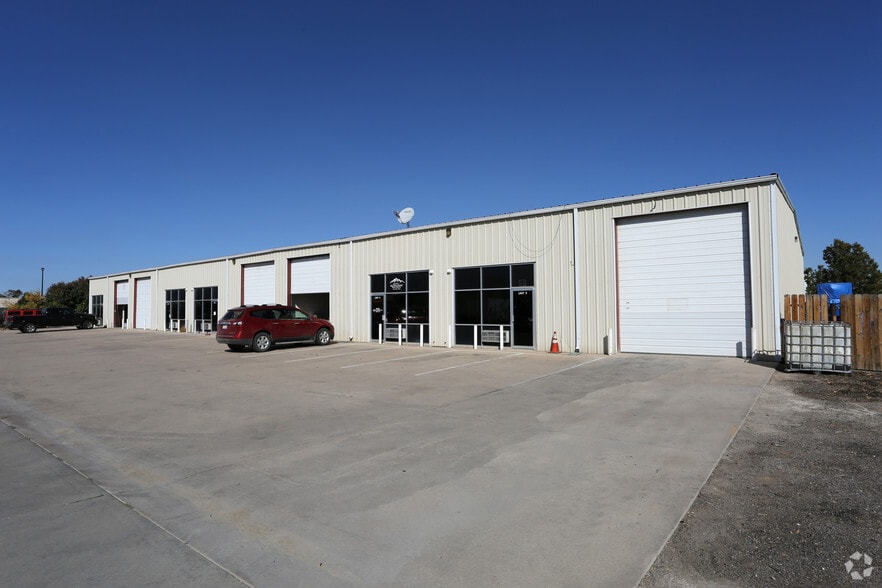 812 Baseline Pl, Brighton, CO for rent - Building Photo - Image 3 of 3