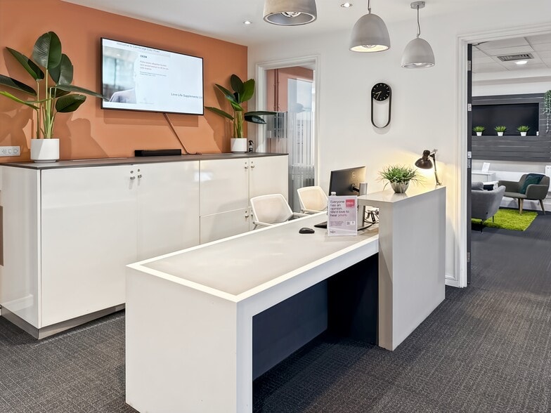 East Rd, Cambridge to rent - Interior Photo - Image 2 of 10