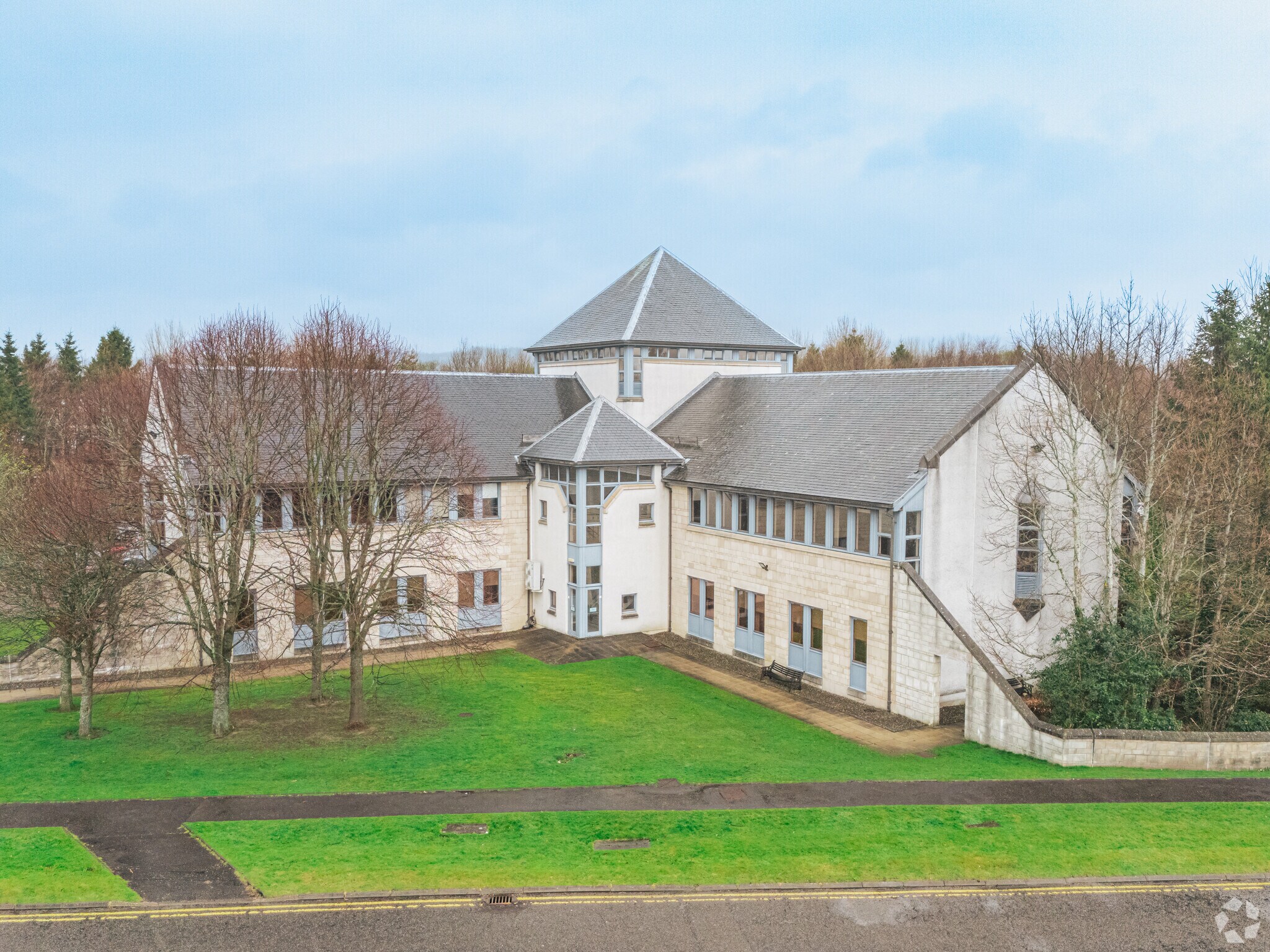 The Castle Business Park, Stirling for sale Primary Photo- Image 1 of 1