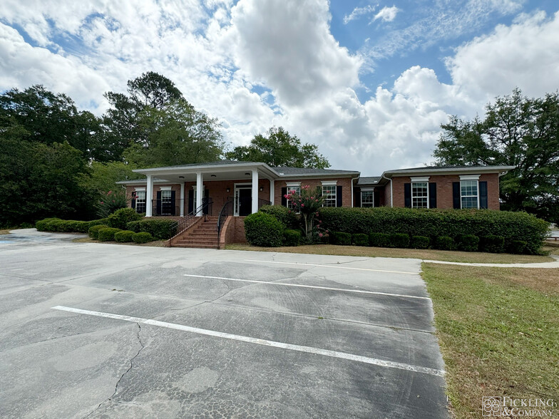 127 Executive Pky, Milledgeville, GA for rent - Building Photo - Image 1 of 13