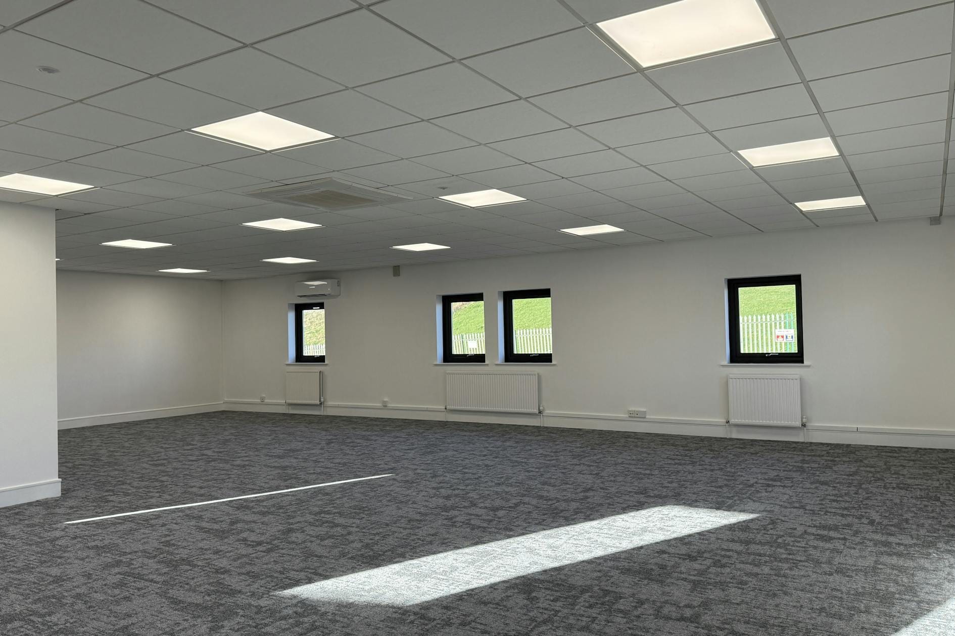 York Rd, Leeds to rent Interior Photo- Image 1 of 2