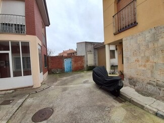 More details for Calle Hondón, 12, Cigales - Land for Sale