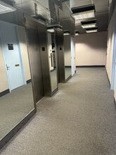 107 Northern Blvd, Great Neck, NY to rent Building Photo- Image 2 of 4