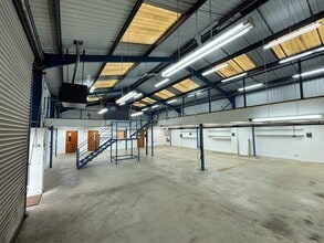 Whisby Way, Lincoln to rent Interior Photo- Image 1 of 10