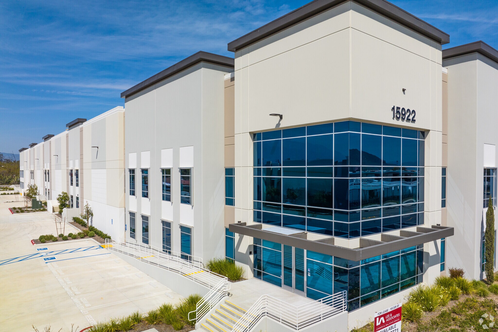 15922 Slover Ave, Fontana, CA for sale Primary Photo- Image 1 of 1