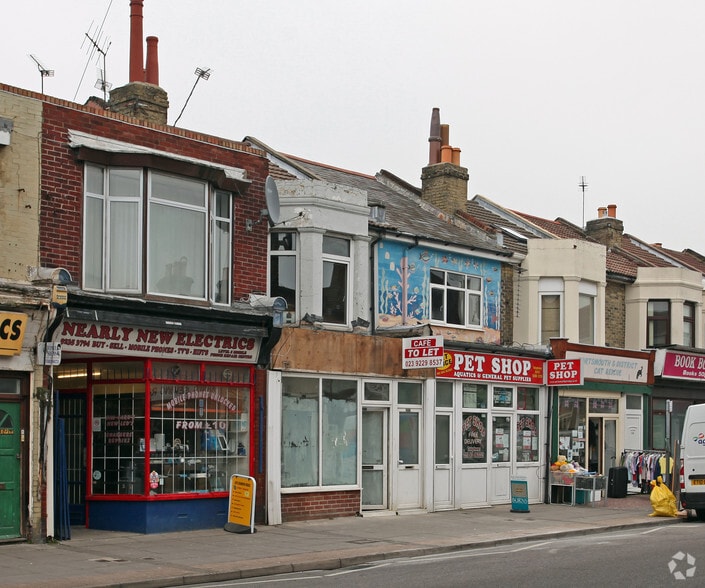 Albert Rd, Southsea to rent - Building Photo - Image 3 of 5