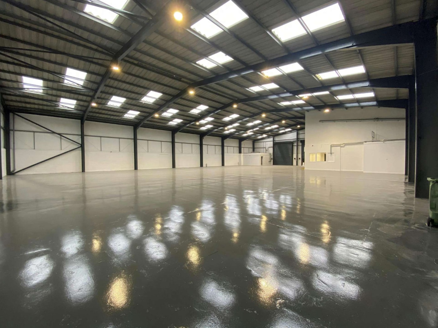 730 South St, Glasgow to rent Interior Photo- Image 1 of 7