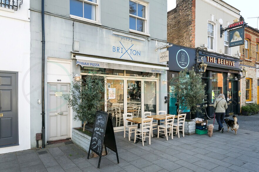 195 St. John's Hl, London to rent - Building Photo - Image 1 of 11