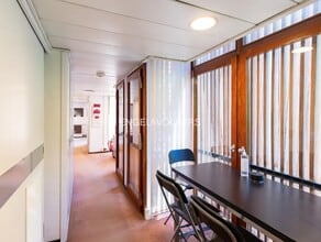 Office / Retail in Barcelona, Barcelona to rent Interior Photo- Image 1 of 4