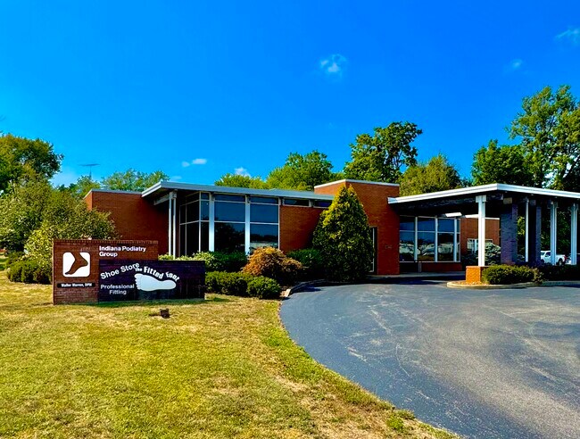 More details for 1239 E 4th Street Rd, Seymour, IN - Office to Rent