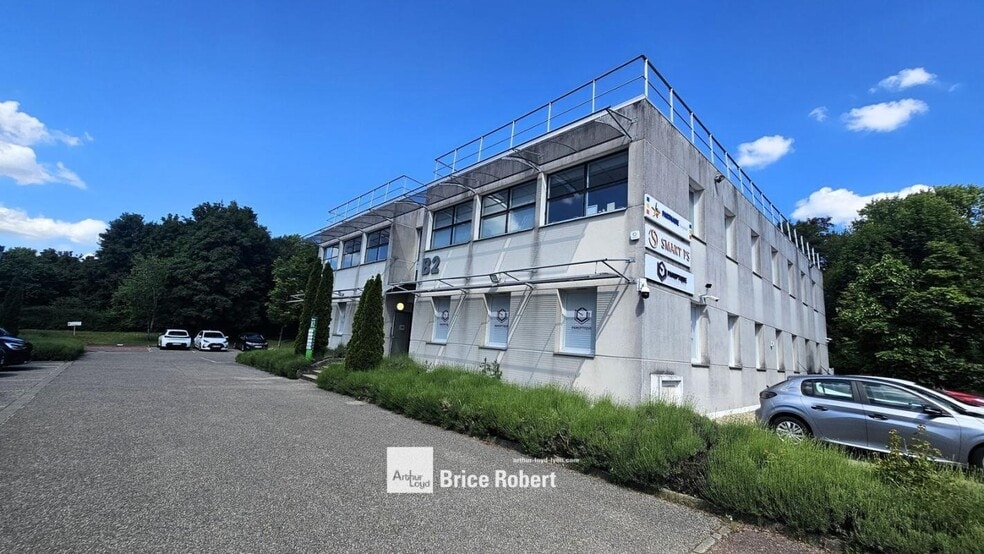 12 Allée Irène Joliot Curie, Saint-Priest to rent - Building Photo - Image 1 of 7