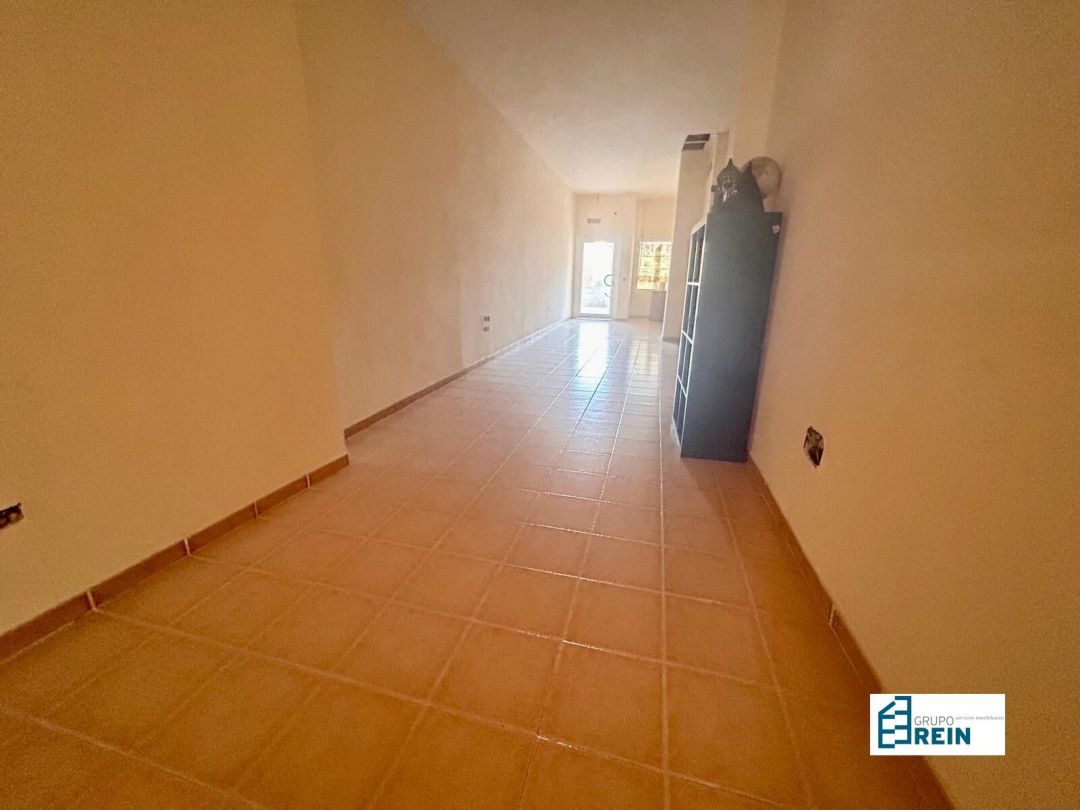 Retail in Illescas, Toledo to rent Interior Photo- Image 1 of 9