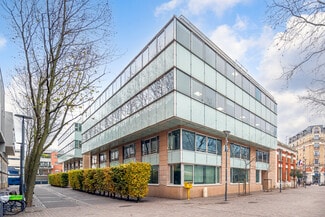 More details for 4 Rue Augustine Variot, Malakoff - Office to Rent