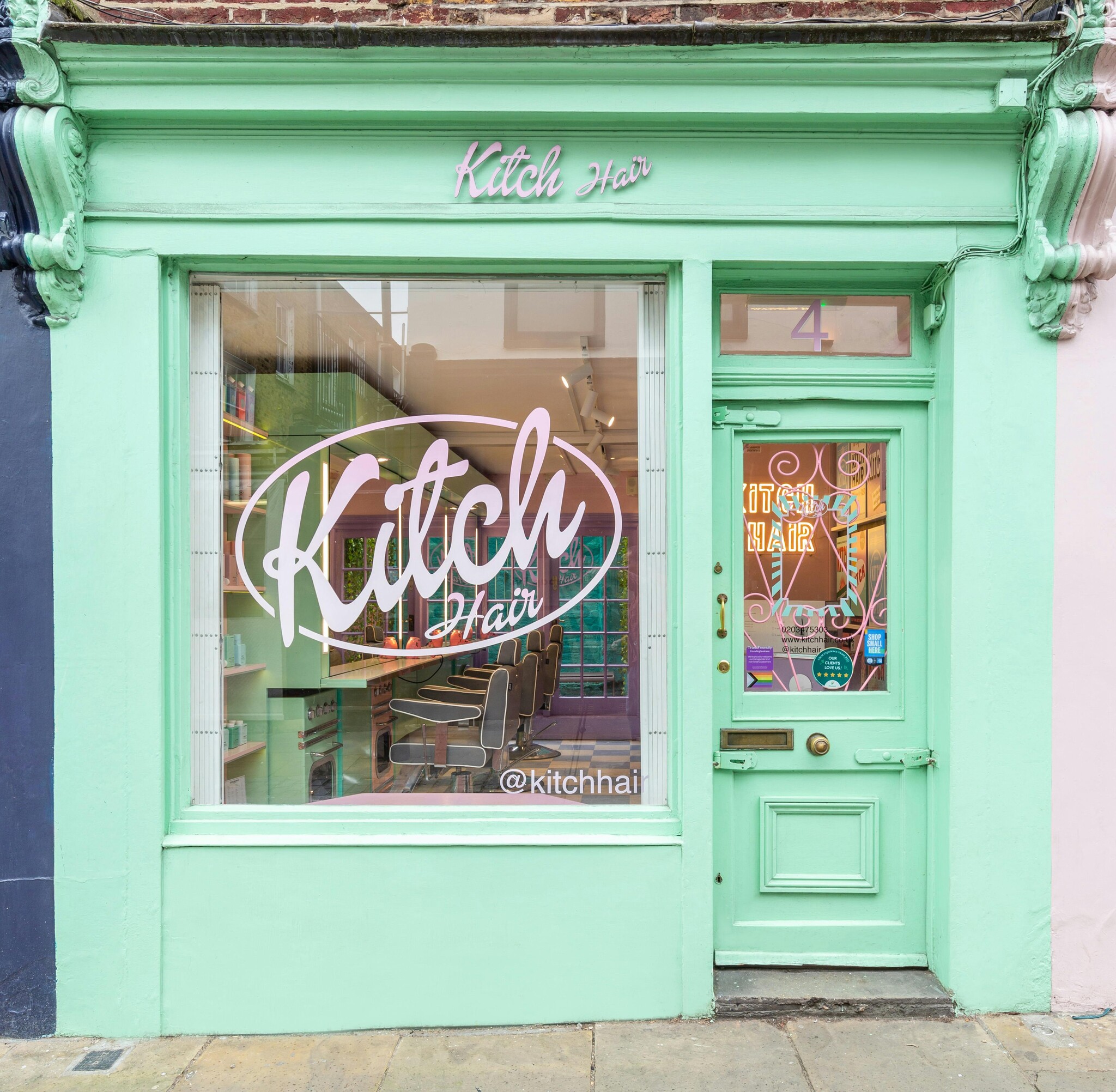 4 Charlton Pl, London to rent Building Photo- Image 1 of 11