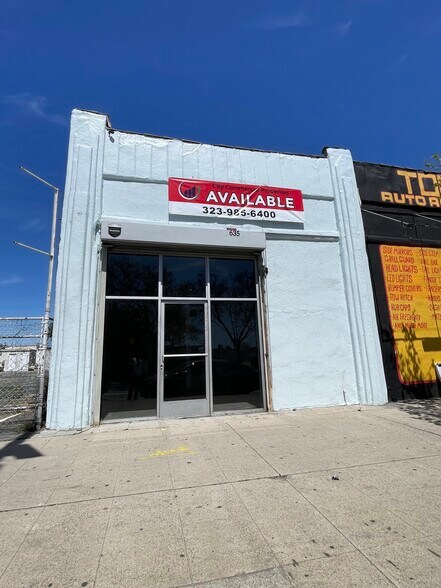 633-635 W Manchester Ave, Los Angeles, CA for sale - Building Photo - Image 1 of 1