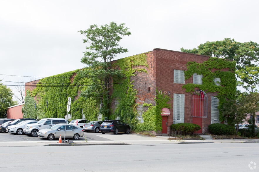 1026 Niagara St, Buffalo, NY for sale - Primary Photo - Image 1 of 1