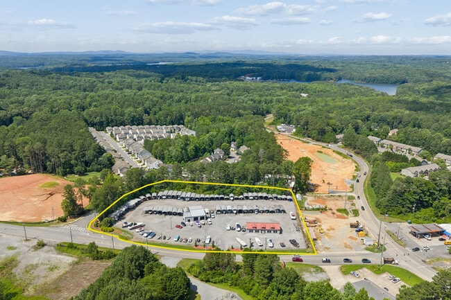 More details for 400-420 Victoria Rd, Woodstock, GA - Retail for Auction