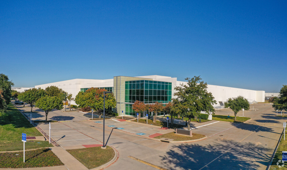 5501 Alliance Gateway Fwy, Fort Worth, TX for sale - Building Photo - Image 1 of 1