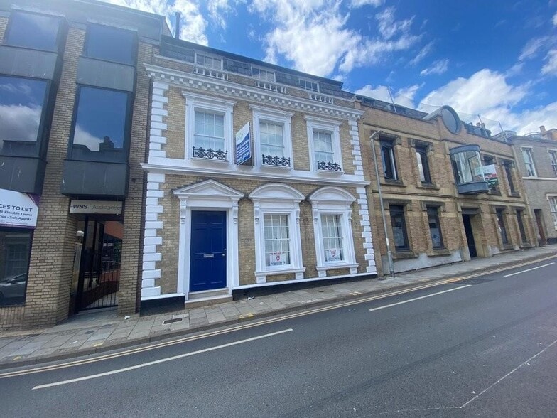 14 Museum St, Ipswich to rent - Building Photo - Image 1 of 14