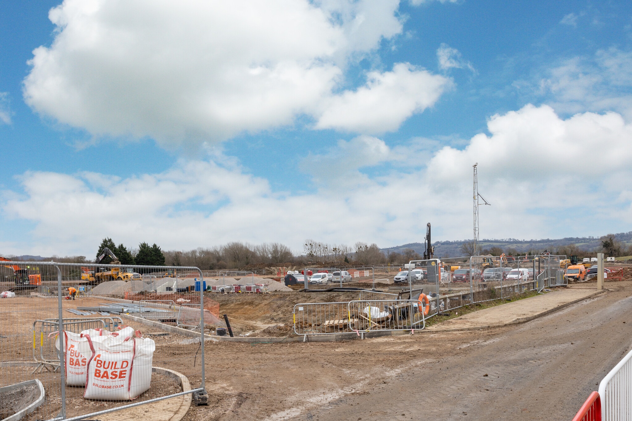 Stonehouse, Haresfield to rent Construction Photo- Image 1 of 4