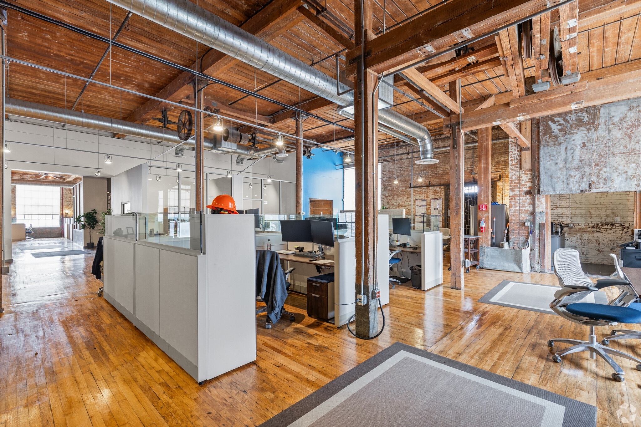 610 Elm St, McKinney, TX to rent Interior Photo- Image 1 of 1