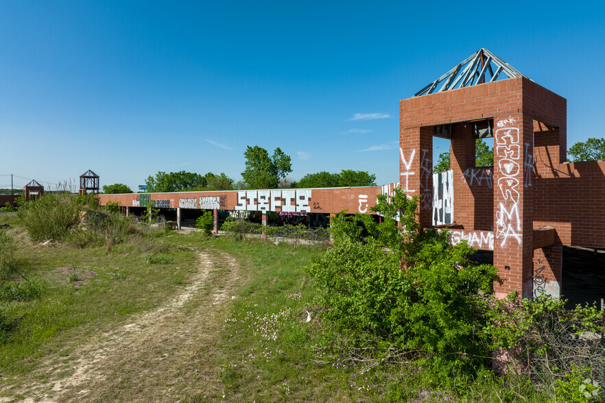 6000 FM 969 Rd, Austin, TX for rent - Building Photo - Image 3 of 5