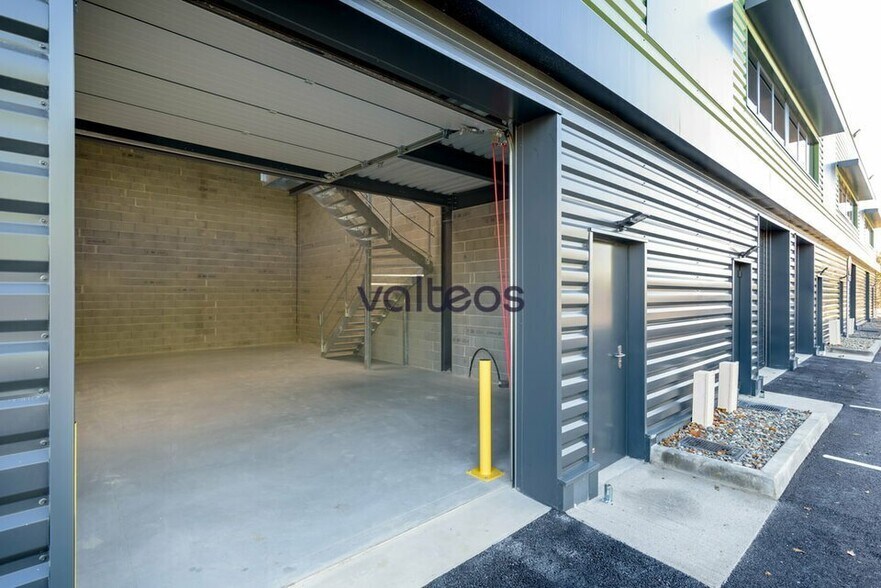 9 Rue Jean-François Romieu, Muret to rent - Building Photo - Image 3 of 12