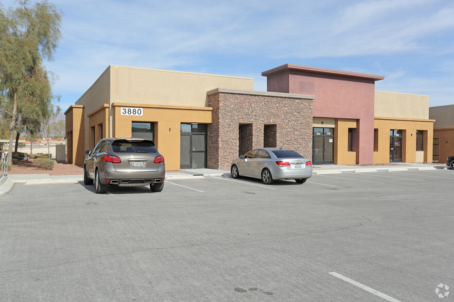 3880 W Ann Rd, North Las Vegas, NV for rent - Building Photo - Image 2 of 6