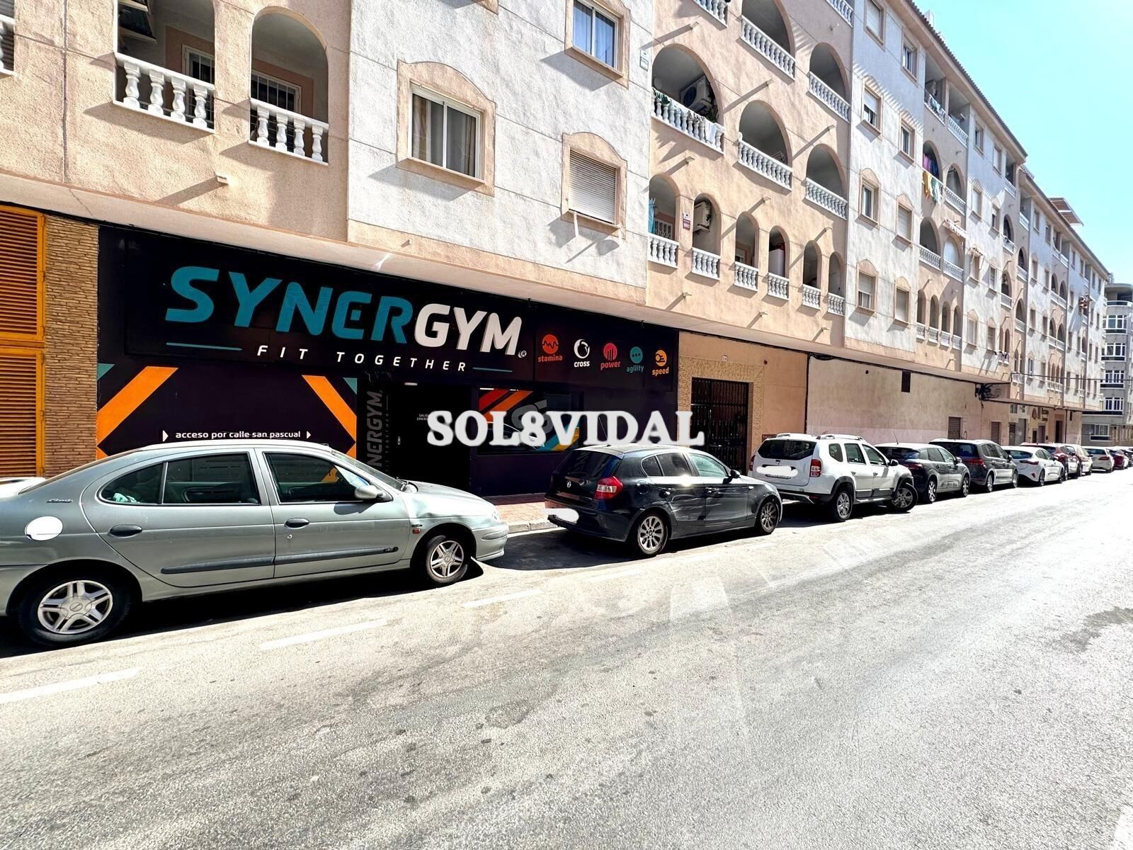 Carrer San Pascual, 235, Torrevieja, Alicante to rent Building Photo- Image 1 of 31