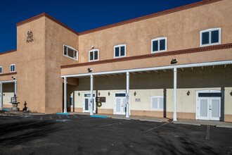 1549 Sixth St, Santa Fe, NM for rent Building Photo- Image 2 of 47