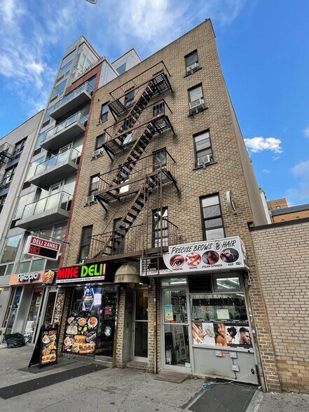 418 E 14th St, New York, NY for rent - Building Photo - Image 2 of 8