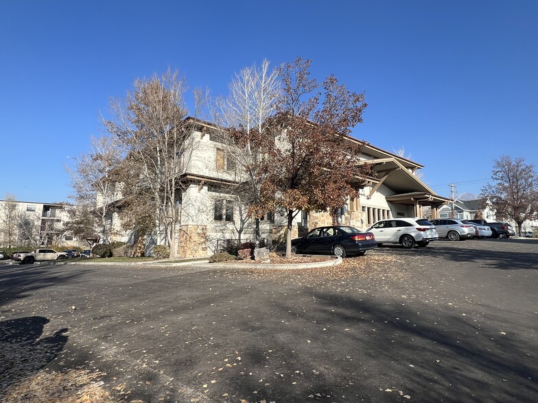 4252 Highland Dr, Salt Lake City, UT for sale - Building Photo - Image 1 of 6