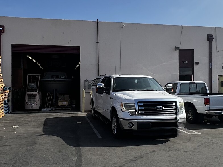 1531 W Rosecrans Ave, Gardena, CA for rent - Building Photo - Image 1 of 4