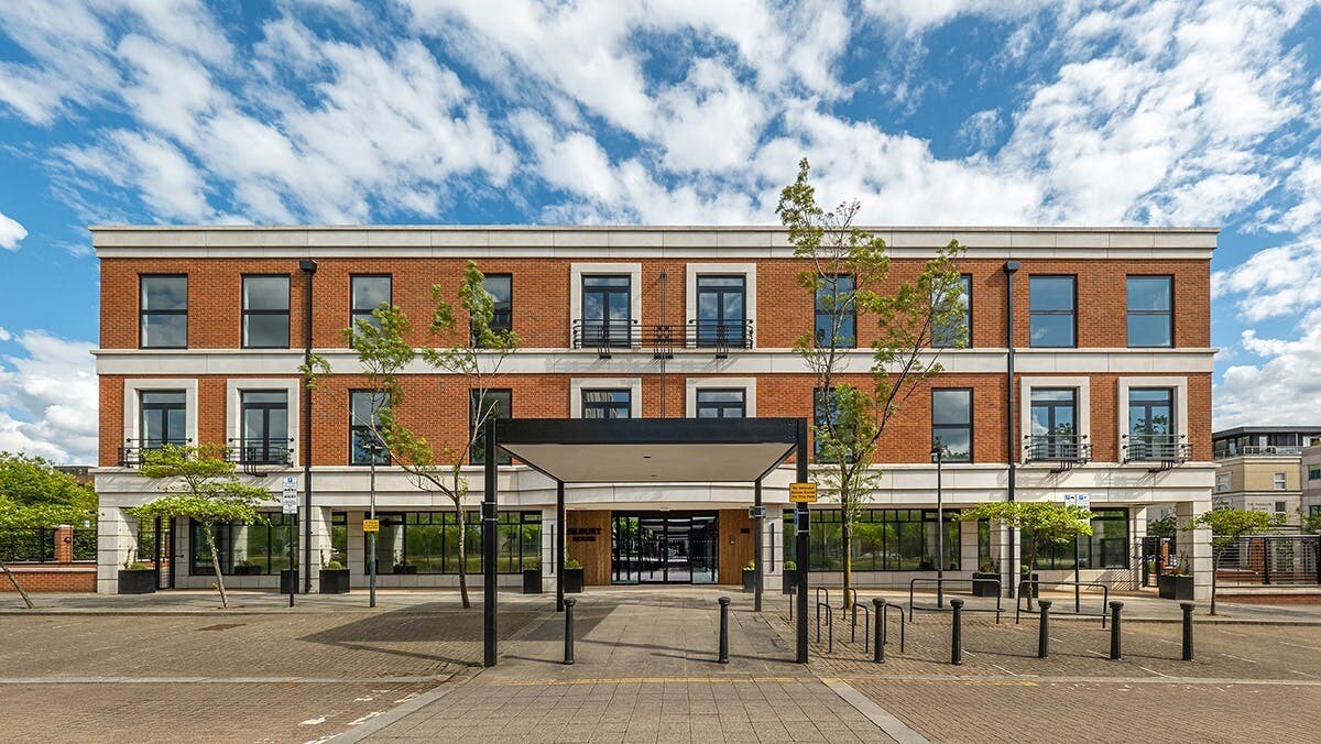 Silbury Blvd, Milton Keynes to rent Building Photo- Image 1 of 16