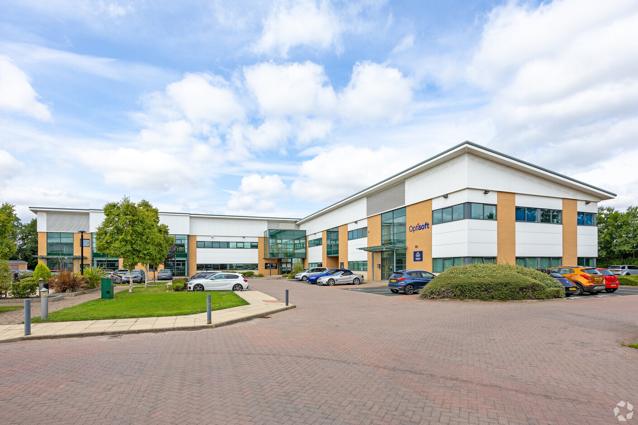 Monks Cross Dr, York to rent Primary Photo- Image 1 of 5