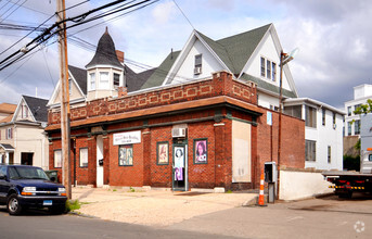 1659 Fairfield Ave, Bridgeport, CT for sale Primary Photo- Image 1 of 1