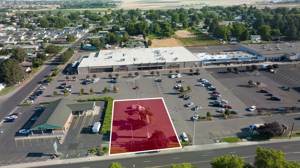 x W Court Street, Pasco, WA for sale - Primary Photo - Image 1 of 1