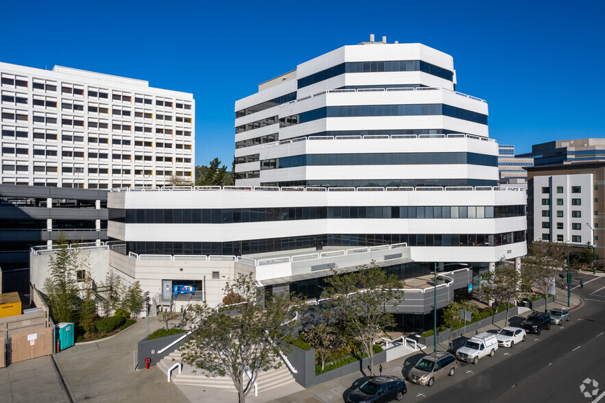 2033 N Main St, Walnut Creek, CA for rent - Building Photo - Image 1 of 5