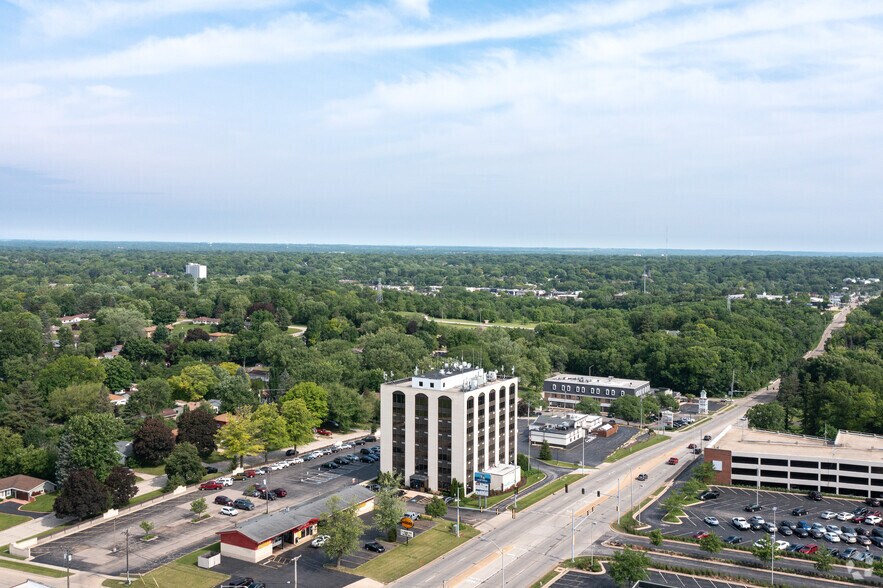 1111 S Alpine Rd, Rockford, IL for sale - Aerial - Image 3 of 12