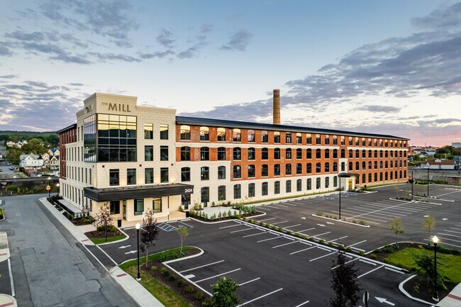 More details for 2400 8th Ave, Altoona, PA - Office, Retail to Rent