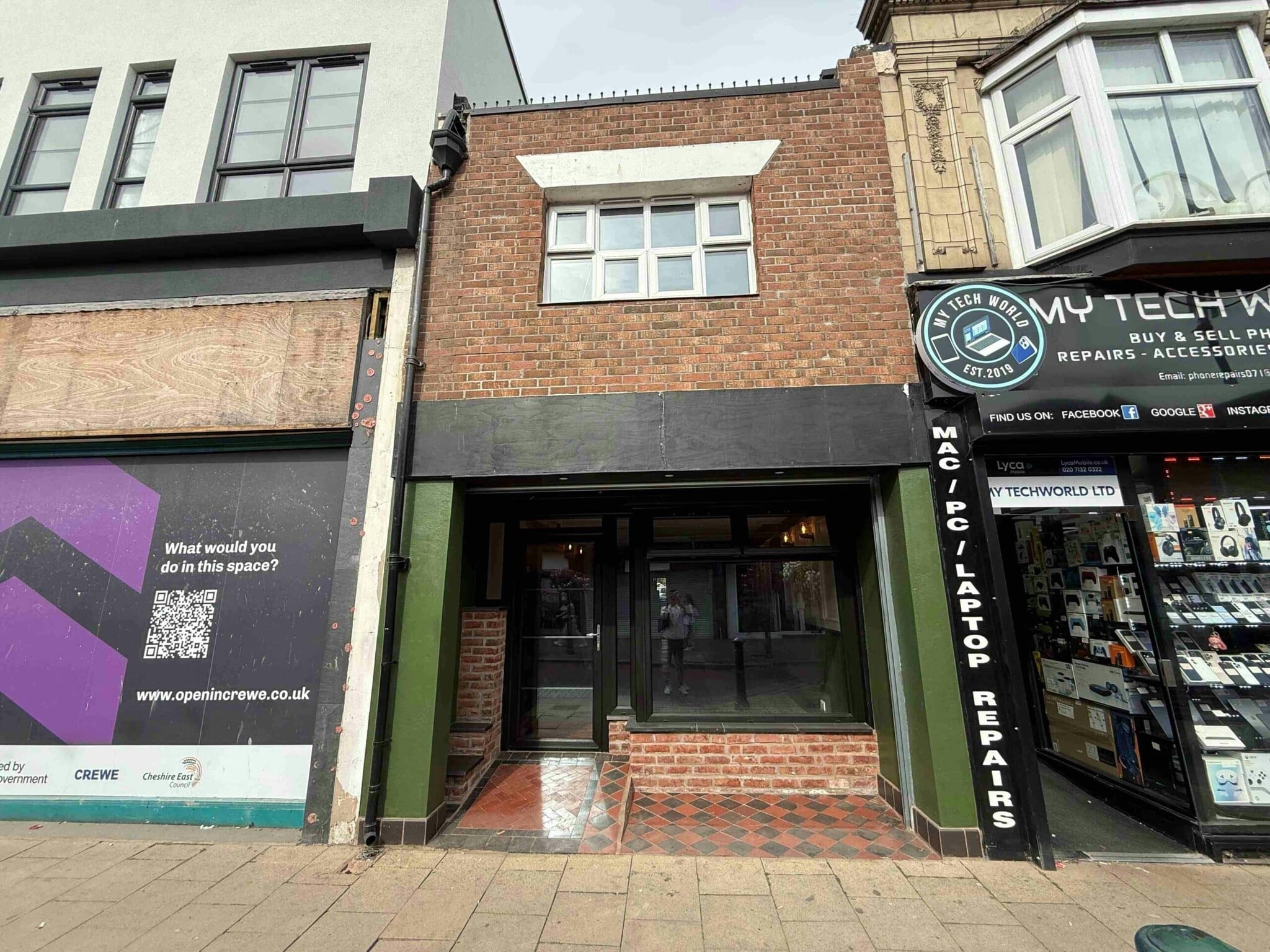 69 Market St, Crewe to rent Building Photo- Image 1 of 8