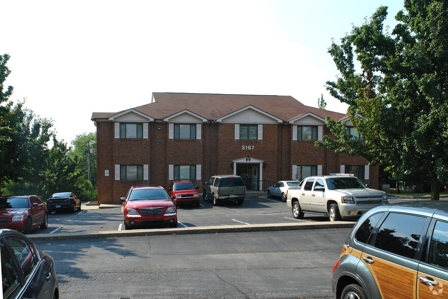 3167 Custer Dr, Lexington, KY for rent - Primary Photo - Image 1 of 6