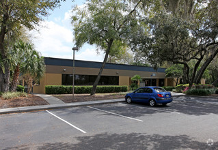 1410 W Broadway St, Oviedo, FL for rent Primary Photo- Image 1 of 3