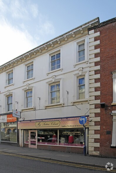 136 High St, Stourbridge for sale - Primary Photo - Image 1 of 1