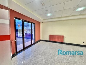 Retail in Ávila, Ávila to rent Interior Photo- Image 2 of 12