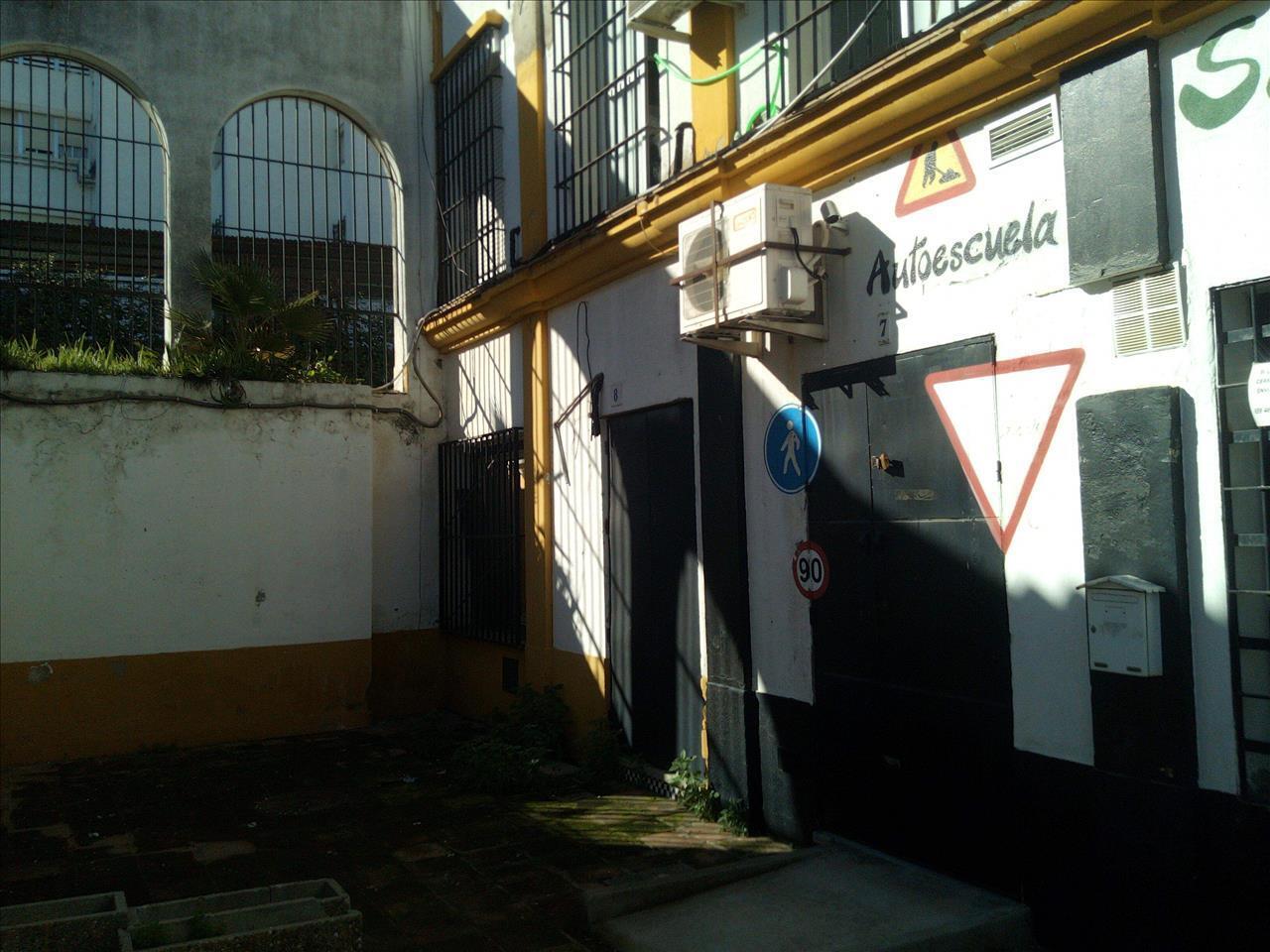 Calle San Juan, Mairena del Aljarafe, Sevilla for sale Building Photo- Image 1 of 3