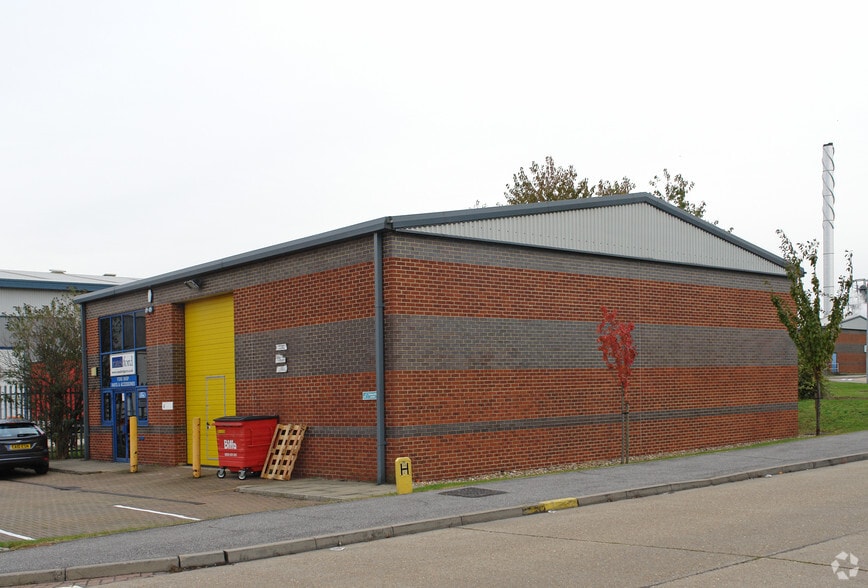 Eastern Av, Grays for sale - Primary Photo - Image 1 of 1