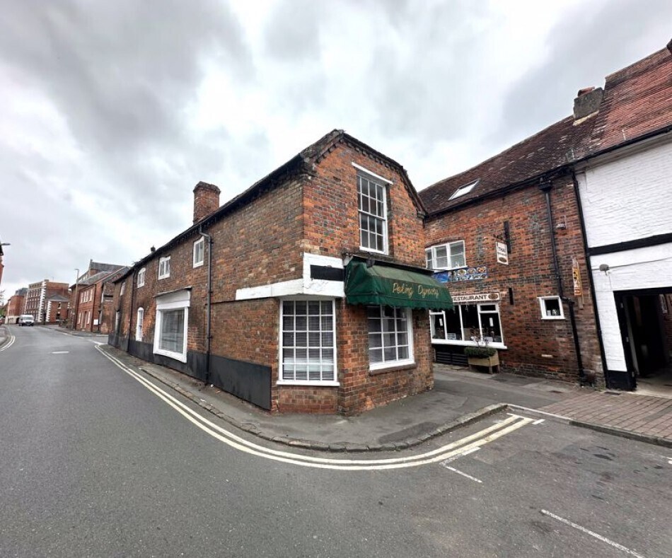 8 Newbury St, Wantage for sale Building Photo- Image 1 of 1