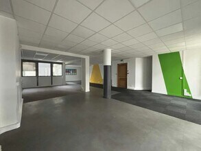 Office in Paris to rent Interior Photo- Image 2 of 4